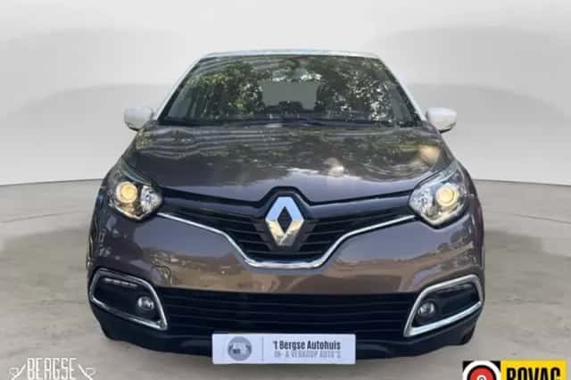 Renault Captur (2015) thumbnail 5
