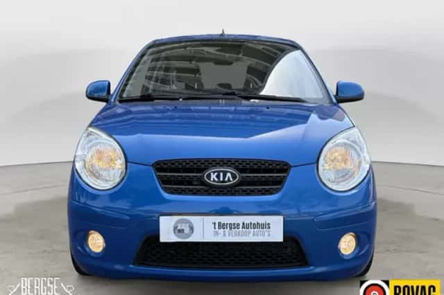 Kia Picanto (2010) thumbnail 5