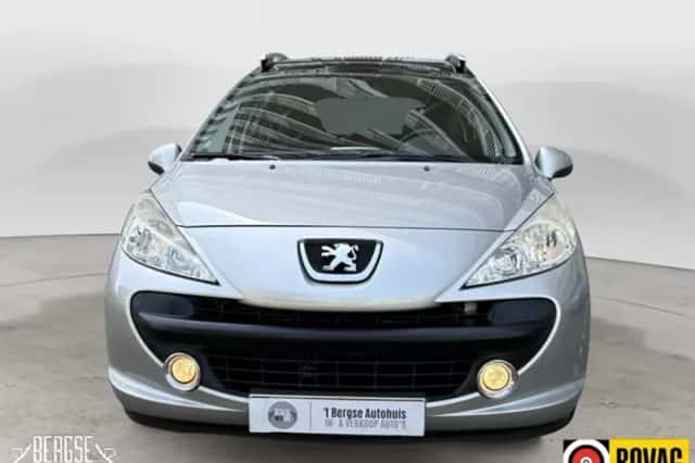 Peugeot 207 (2009) thumbnail 5