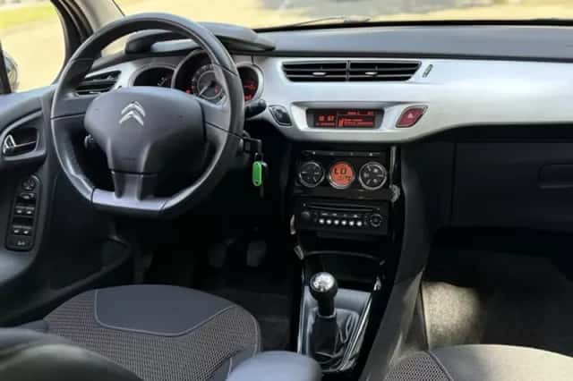 Citroën C3 (2012) thumbnail 2