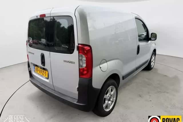 Peugeot Bipper (2008) thumbnail 3