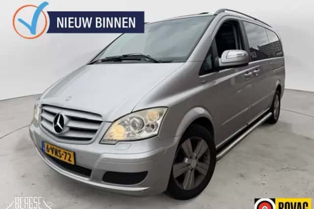 Mercedes-Benz Viano (2011) thumbnail 1