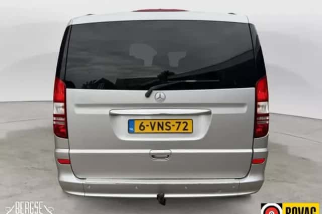 Mercedes-Benz Viano (2011) thumbnail 6