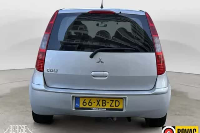 Mitsubishi Colt (2007) thumbnail 6