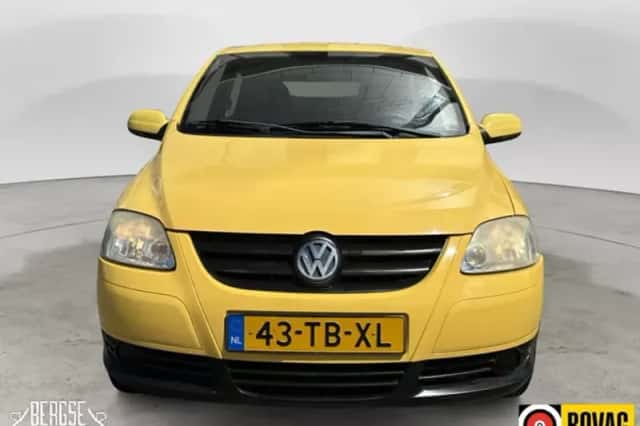 Volkswagen Fox (2006) thumbnail 5