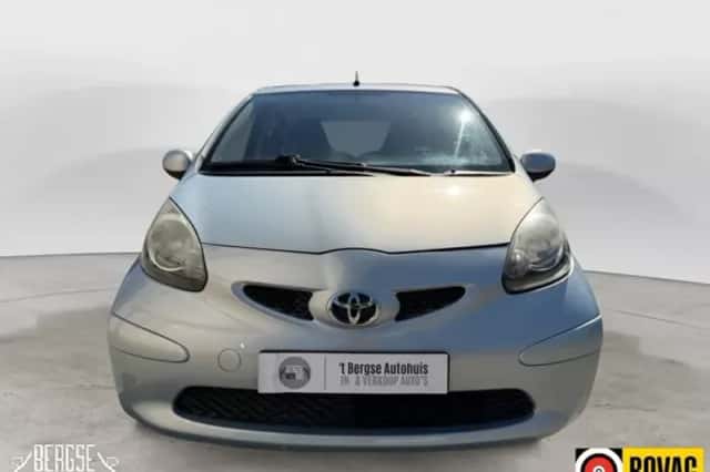 Toyota Aygo (2007) thumbnail 4