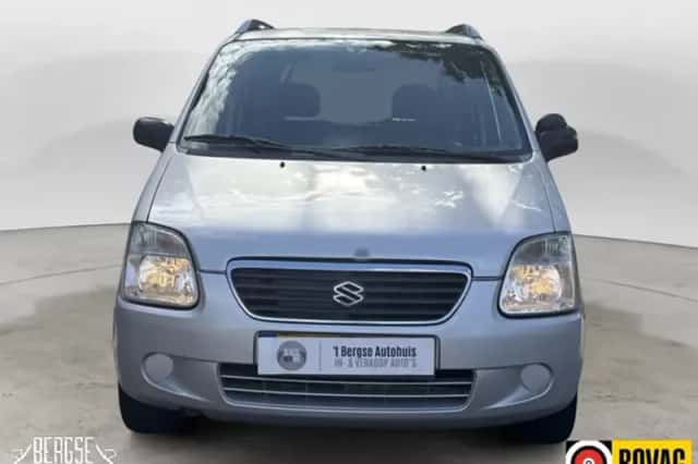 Suzuki Wagon R+ (2003) thumbnail 5