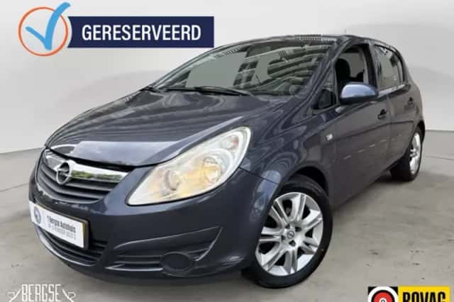 Opel Corsa (2008) thumbnail 1