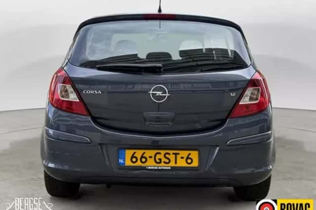 Opel Corsa (2008) thumbnail 6
