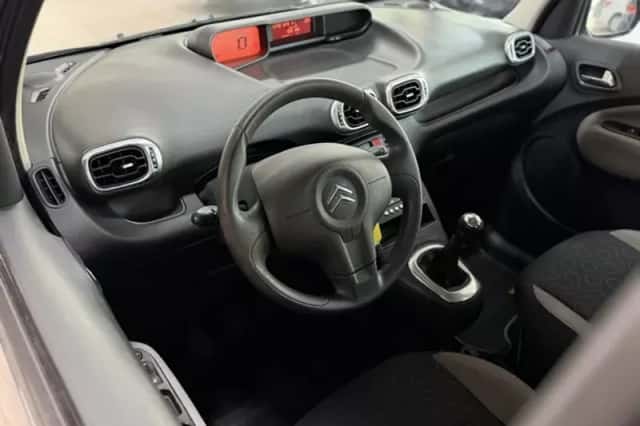 Citroën C3 Picasso (2009) thumbnail 2