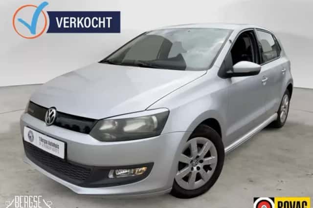 Volkswagen Polo (2011) thumbnail 1