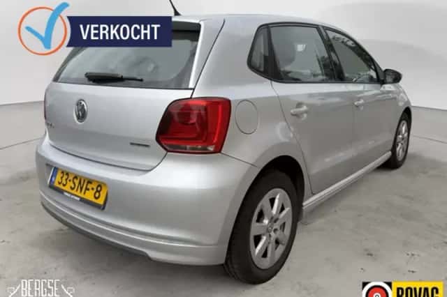 Volkswagen Polo (2011) thumbnail 3