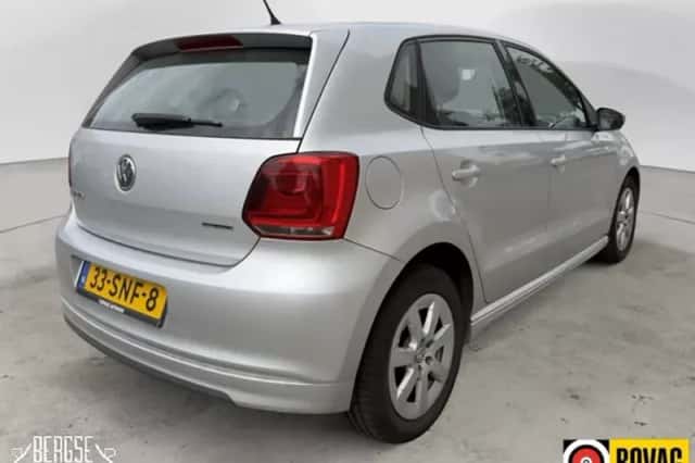 Volkswagen Polo (2011) thumbnail 3