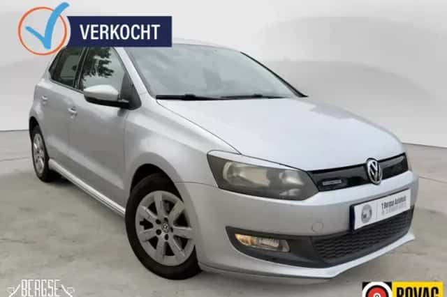 Volkswagen Polo (2011) thumbnail 4