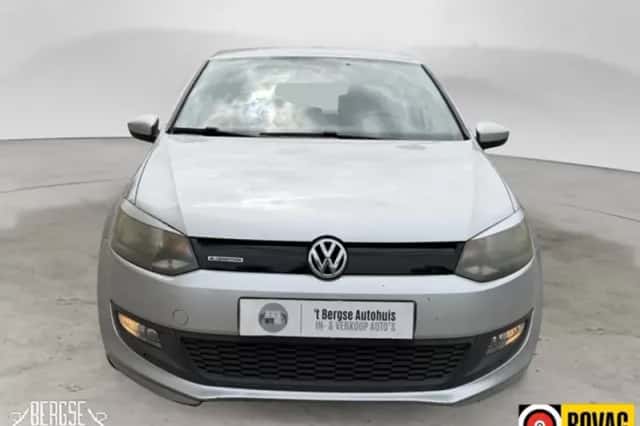 Volkswagen Polo (2011) thumbnail 5