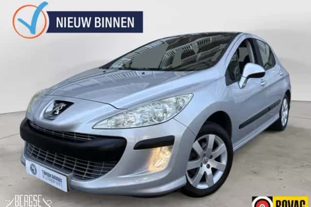 Peugeot 308 (2009) thumbnail 1