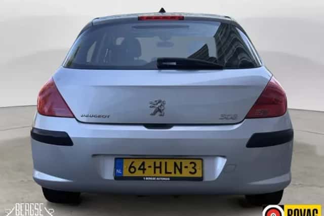 Peugeot 308 (2009) thumbnail 6