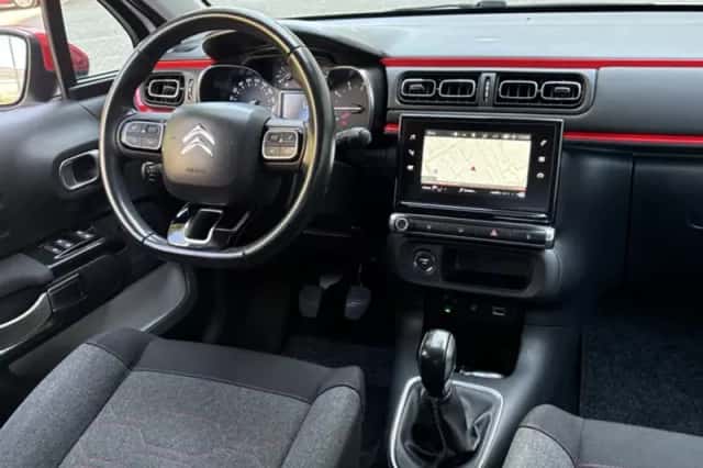 Citroën C3 (2017) thumbnail 2