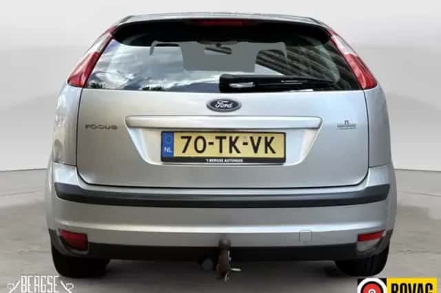 Ford Focus (2006) thumbnail 6