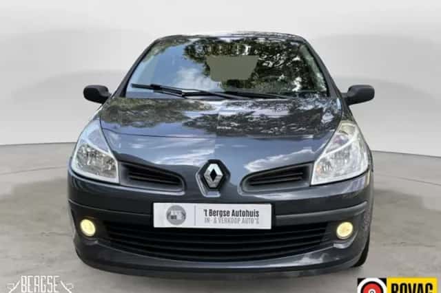 Renault Clio (2008) thumbnail 5