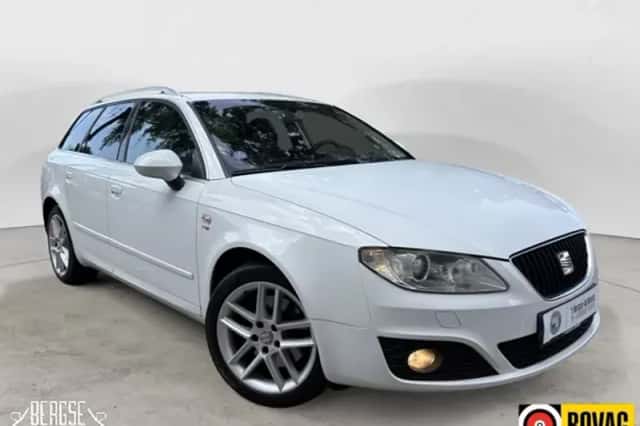 SEAT Exeo (2011) thumbnail 4