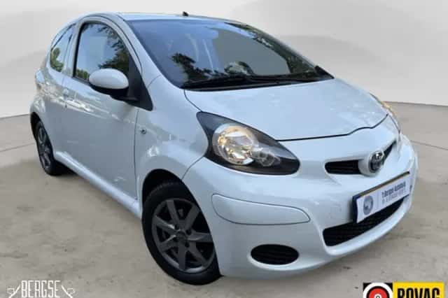 Toyota Aygo (2010) thumbnail 4