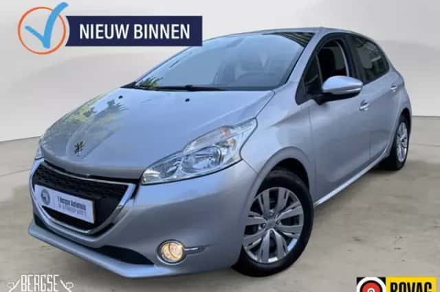 Peugeot 208 (2013) thumbnail 1