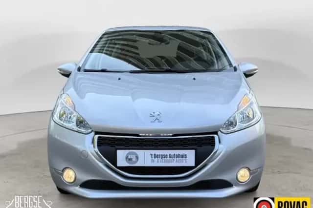 Peugeot 208 (2013) thumbnail 5