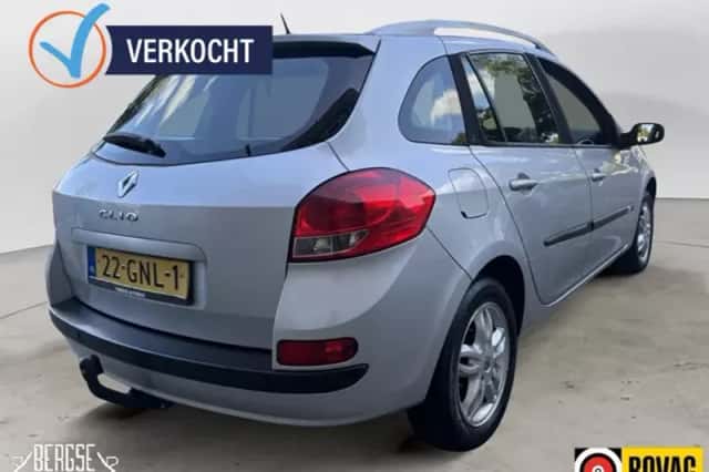 Renault Clio (2008) thumbnail 3