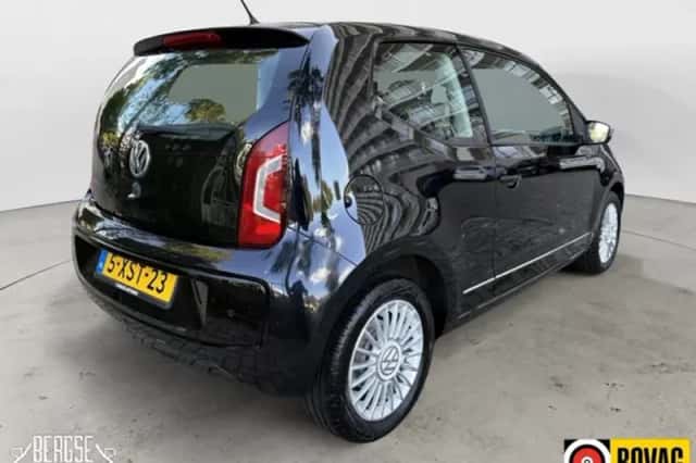 Volkswagen Up! (2012) thumbnail 3