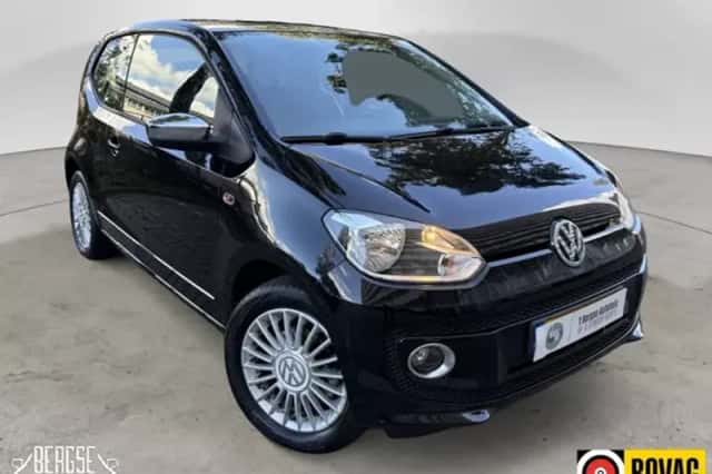 Volkswagen Up! (2012) thumbnail 4
