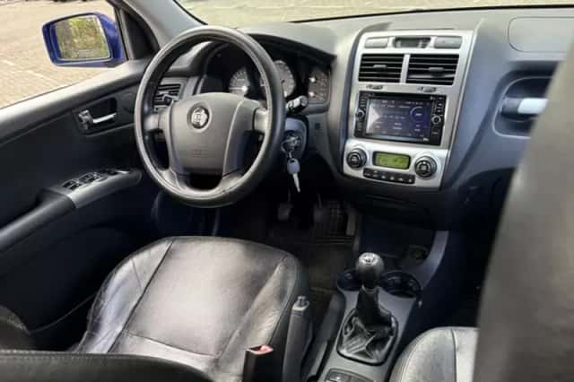 Kia Sportage (2007) thumbnail 2