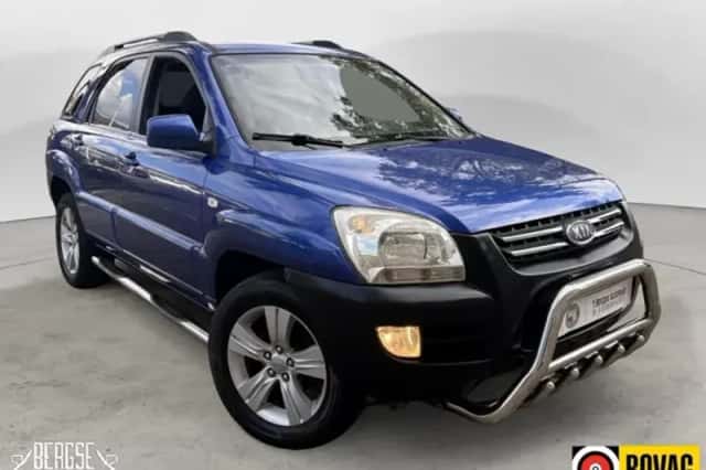 Kia Sportage (2007) thumbnail 4