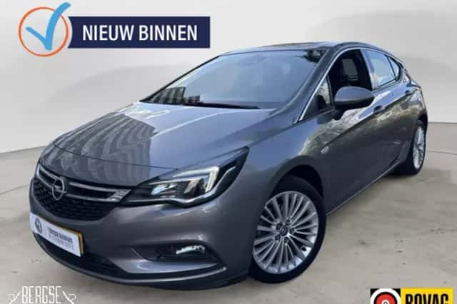 Opel Astra (2016) thumbnail 1