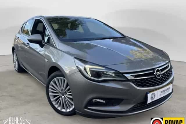Opel Astra (2016) thumbnail 4
