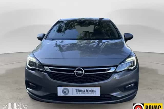 Opel Astra (2016) thumbnail 5