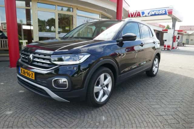 Volkswagen T-Cross (2022) thumbnail 2