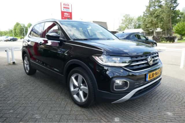 Volkswagen T-Cross (2022) thumbnail 3