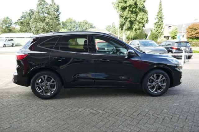 Ford Kuga (2020) thumbnail 6