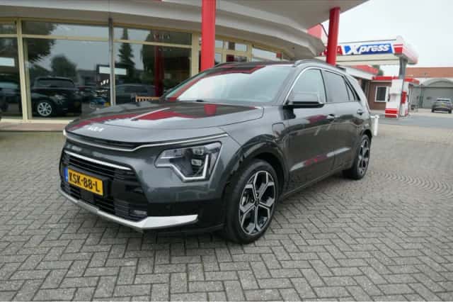 Kia Niro (2023) thumbnail 2