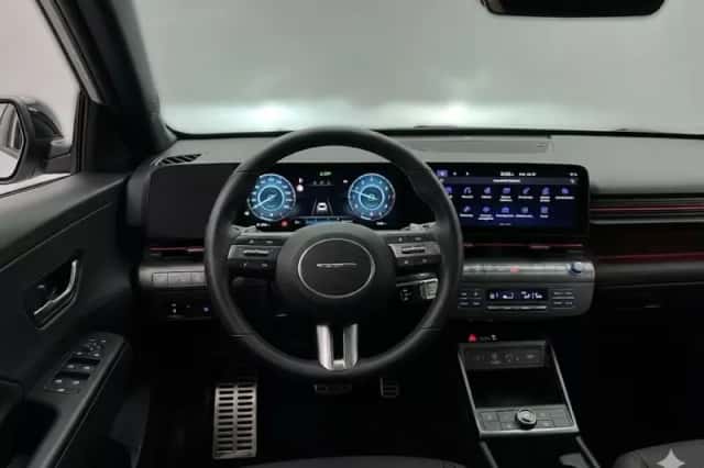 Hyundai Kona (2024) thumbnail 3