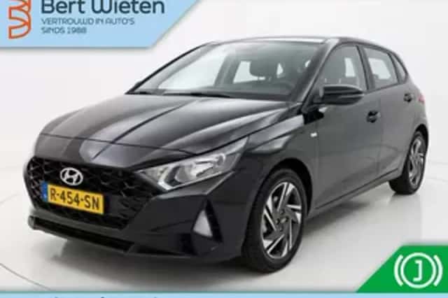 Hyundai i20 (2022) thumbnail 1