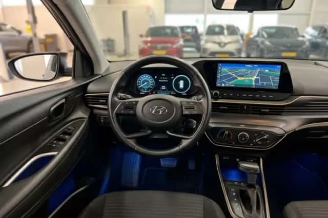 Hyundai i20 (2022) thumbnail 2