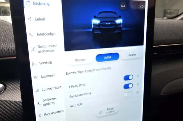 Ford Mustang (2021) thumbnail 6