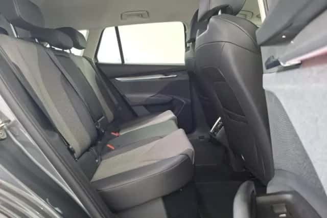 Škoda Enyaq (2022) thumbnail 5