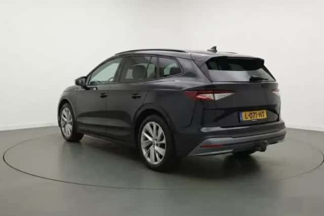 Škoda Enyaq (2021) thumbnail 4