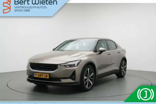 Polestar 2 (2021) thumbnail 1
