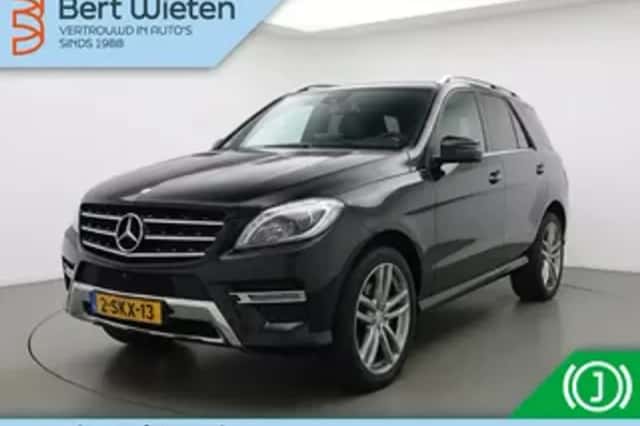 Mercedes-Benz ML-Klasse (2013) thumbnail 1