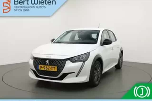 Peugeot e-208 (2022) thumbnail 1