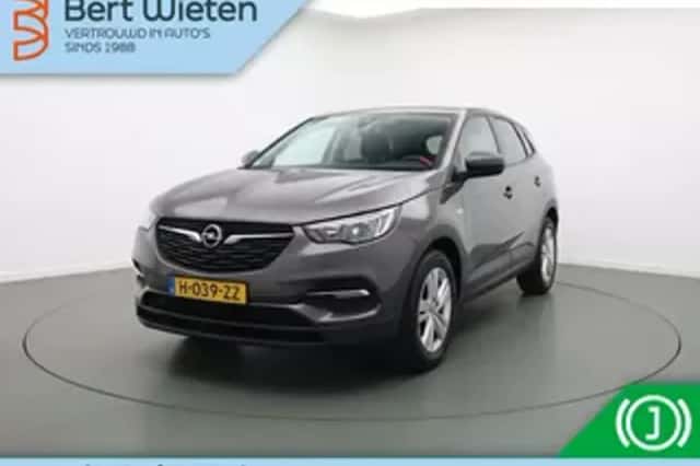 Opel Grandland X (2020) thumbnail 1